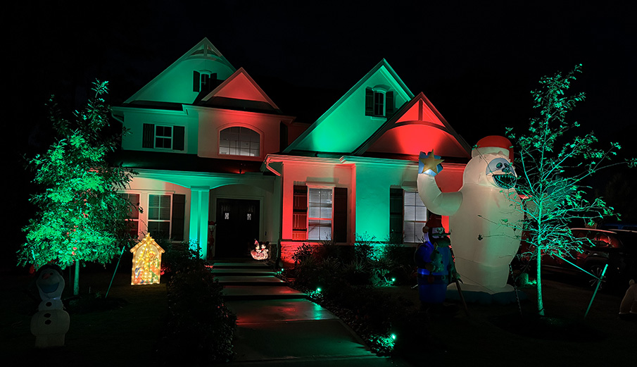 Professional Christmas Light Installations, Kingwood TX.